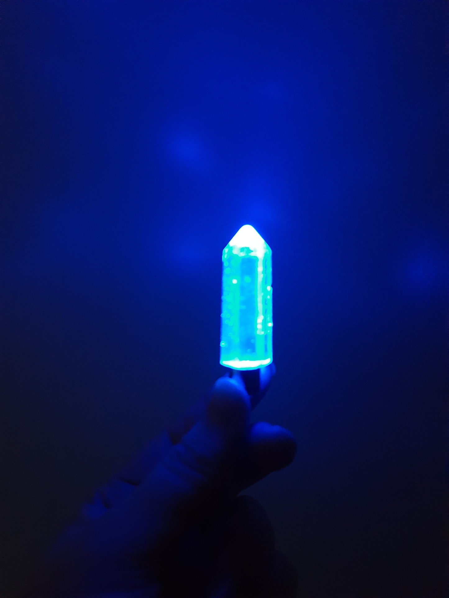 LED-Kristall-Halskette mit Regenbogen-Farbwechsel, Harz, leuchtend