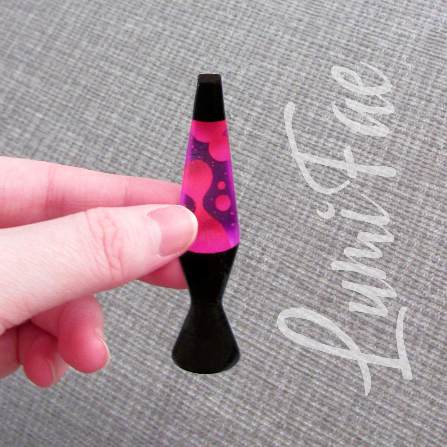 Lava Lamp Sticker, Pink and Purple, Realistic, 90s, no border