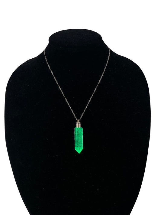 Green LED Crystal Necklace, Glowing, Resin - LumiFae
