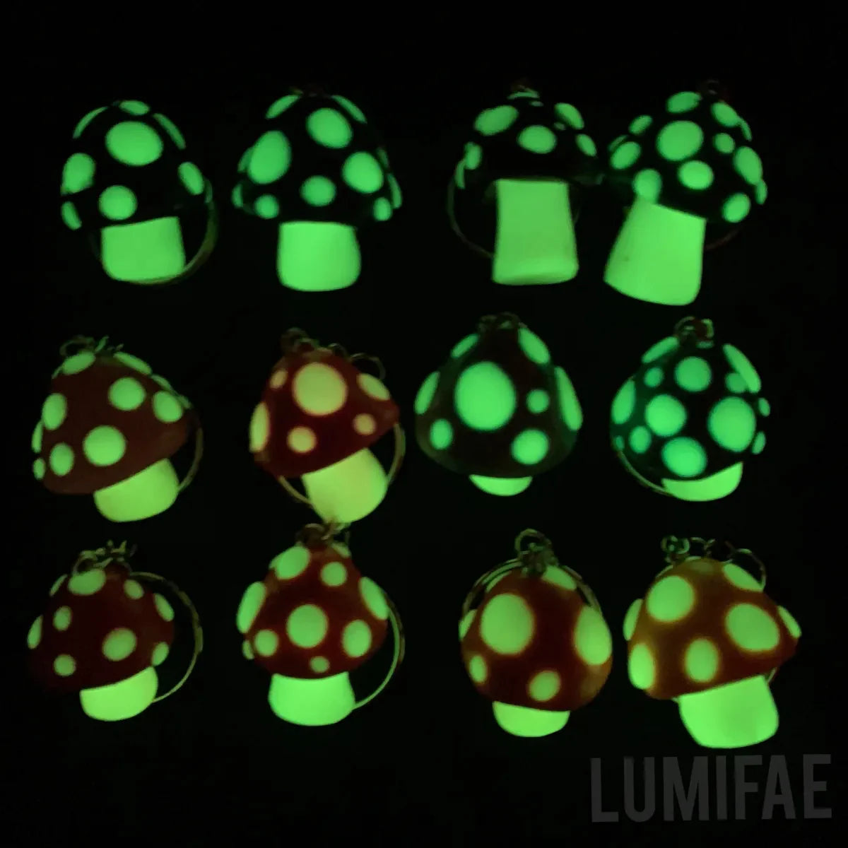 Bright Pink and Glow-in-the-Dark Spotted Mushroom Keychains, cute, cartoon, stylized, Blacklight, UV reactive, glow